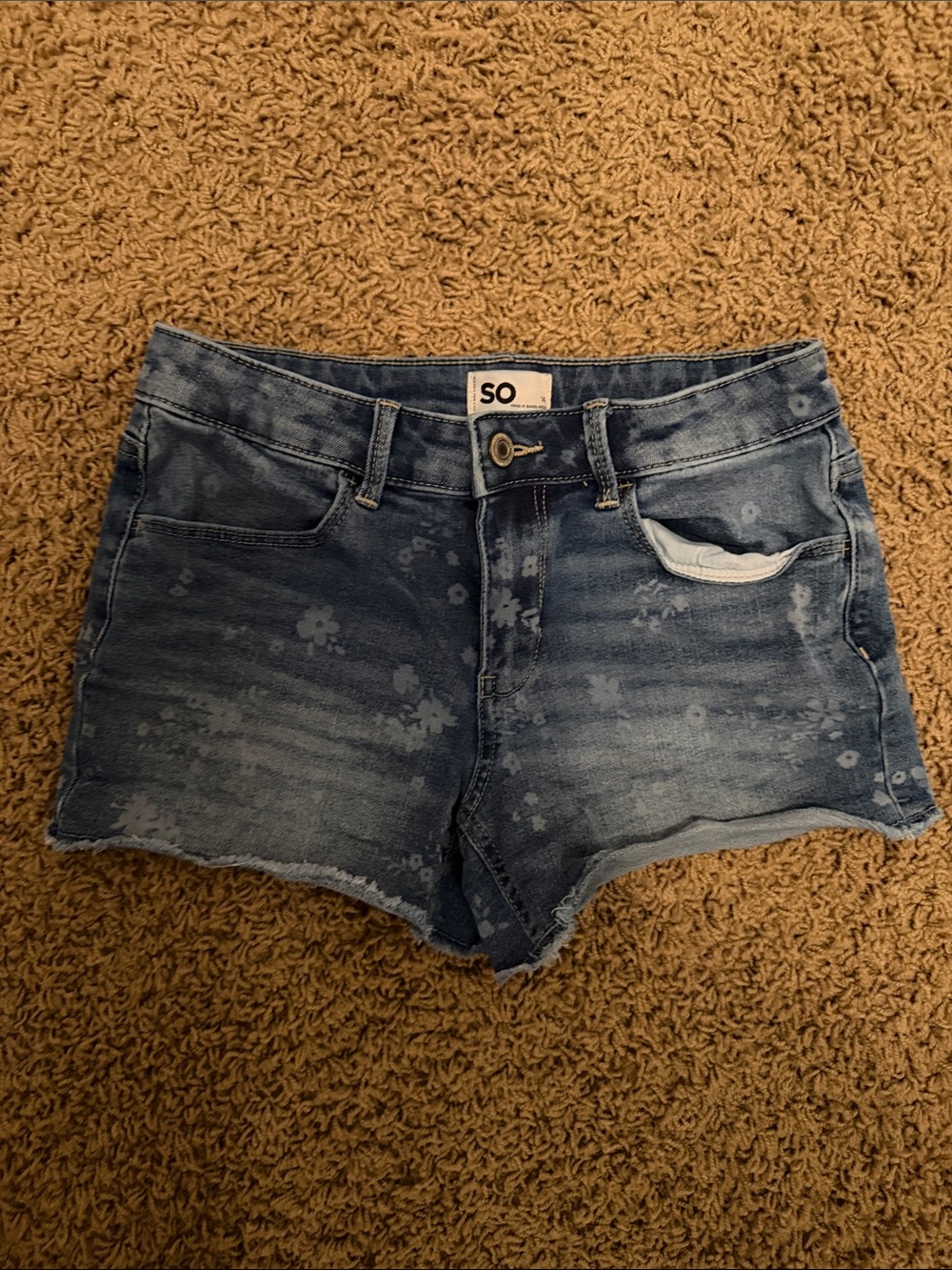 SO Blue Denim Floral-Print Jean Shorts